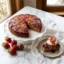 طرز تهیه کیک توت فرنگی با شکر قهوه ای به روش خانگی